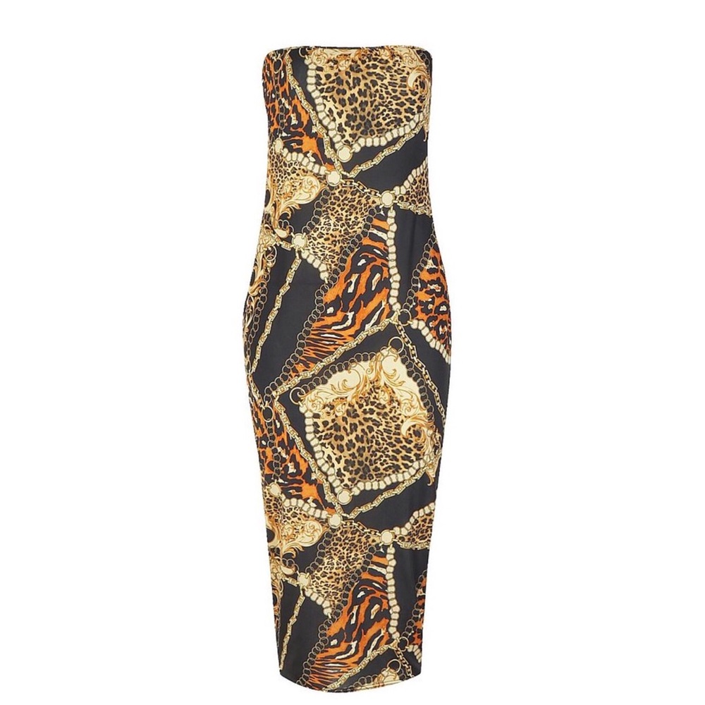 Animal print tube dress 🐆